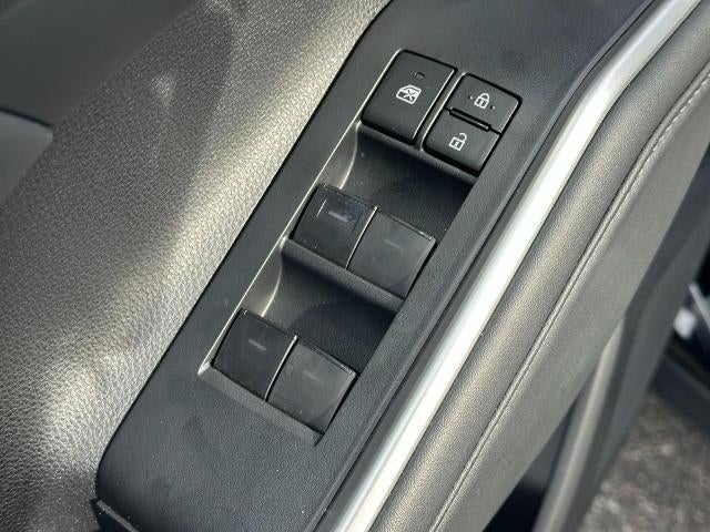 2022 Toyota Highlander XLE AWD (Natl)