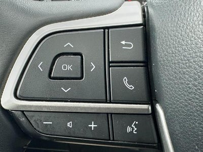 2022 Toyota Highlander XLE AWD (Natl)