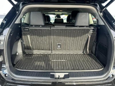 2022 Toyota Highlander XLE AWD (Natl)