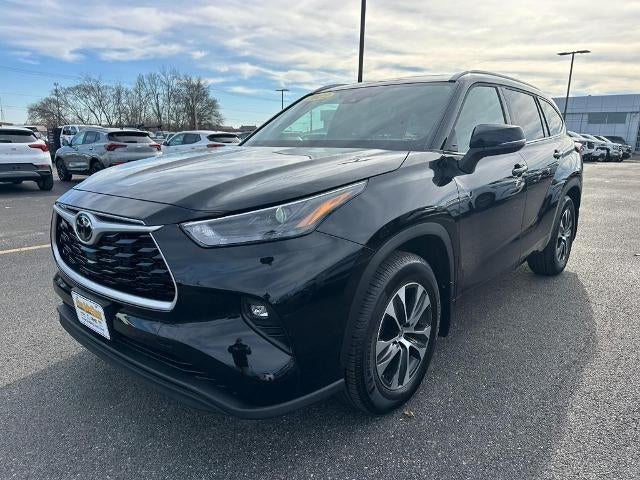 2022 Toyota Highlander XLE AWD (Natl)