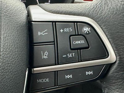 2022 Toyota Sienna XLE FWD 7-Passenger (Natl)