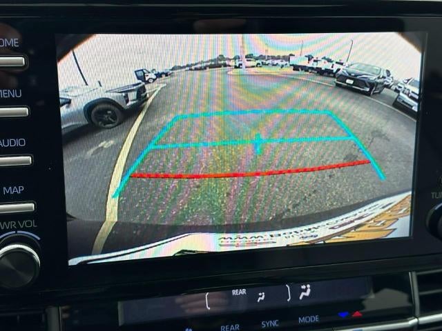 2022 Toyota Sienna XLE FWD 7-Passenger (Natl)