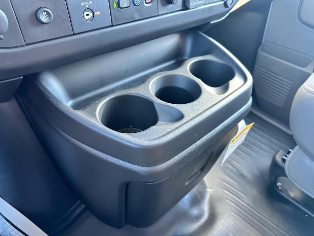 2024 GMC Savana Cutaway 3500 Base