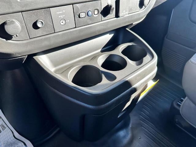 2024 GMC Savana Cutaway 3500 Base