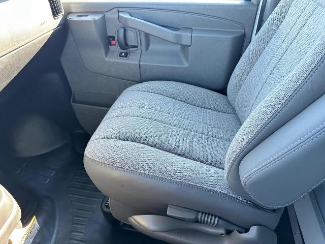 2024 GMC Savana Cutaway 3500 Base