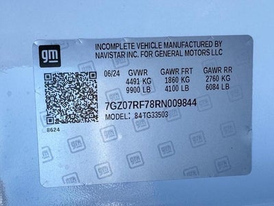 2024 GMC Savana Cutaway 3500 Base