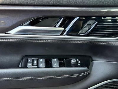 2024 Jeep Wagoneer BASE