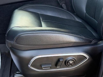 2024 Jeep Wagoneer BASE