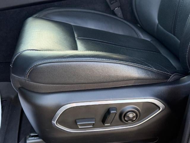 2024 Jeep Wagoneer BASE