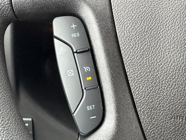 2024 Chevrolet Express Cutaway 3500 1WT