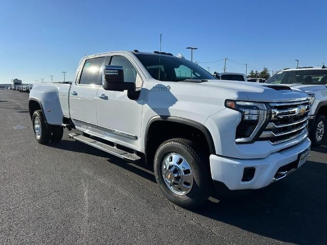 2026 Chevrolet Silverado 3500 HD High Country DRW