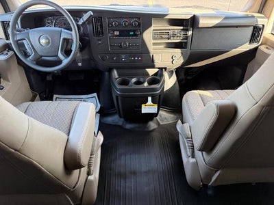 2025 Chevrolet Express Cargo WT