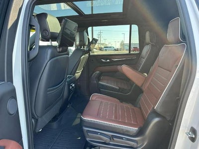 2023 GMC Yukon XL Denali Ultimate