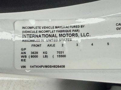 2025 Chevrolet Silverado 6500 HD Work Truck