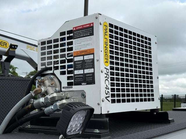 2024 Chevrolet Silverado 5500 HD Work Truck