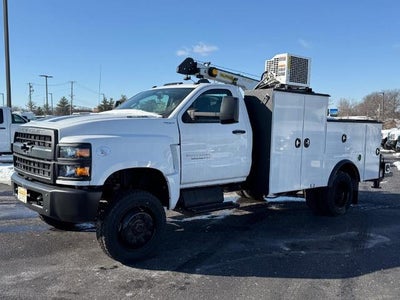 2024 Chevrolet Silverado 5500 HD Work Truck