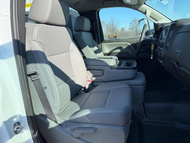 2024 Chevrolet Silverado 5500 HD Work Truck