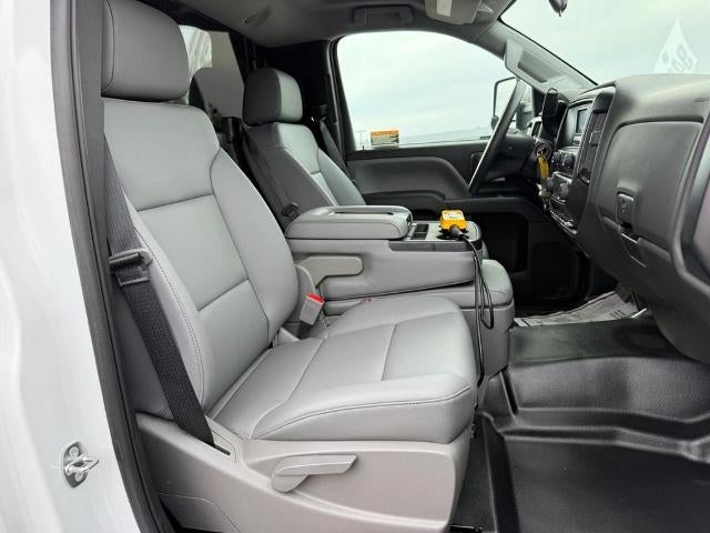 2024 Chevrolet Silverado 5500 HD Work Truck