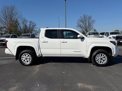 2025 Toyota Tacoma 4WD SR