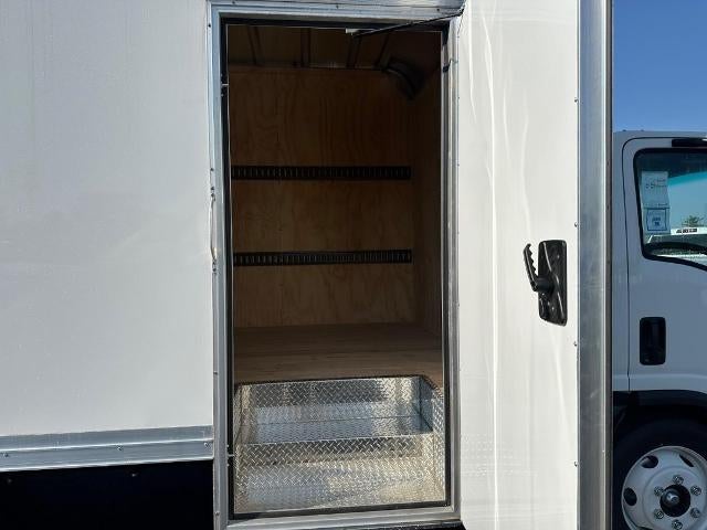 2024 Chevrolet Low Cab Forward 4500 NA