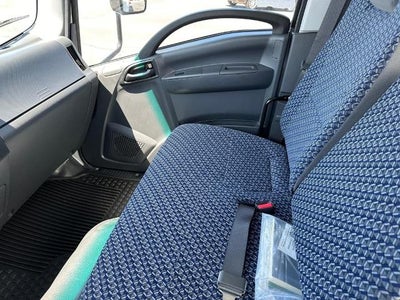 2024 Chevrolet Low Cab Forward 5500 HG NA