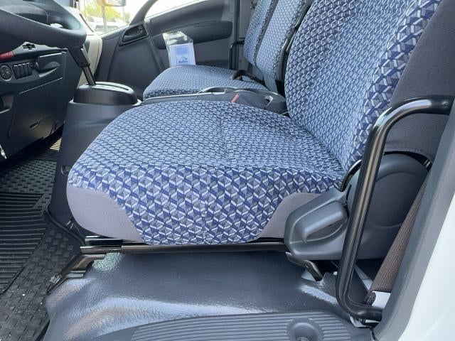 2025 Chevrolet Low Cab Forward 5500 HG NA