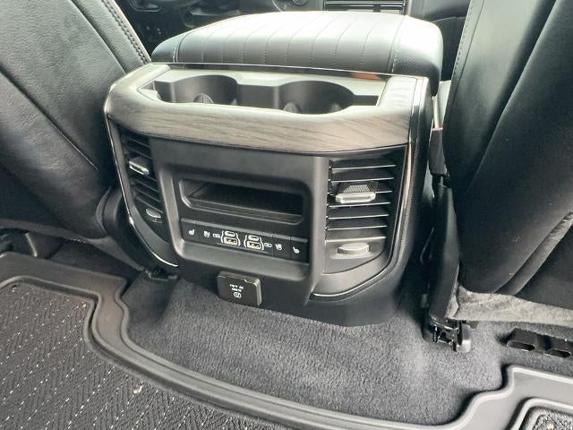 2025 RAM 1500 Limited Crew Cab 4x4 5'7" Box