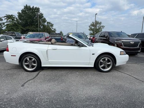 2003 Ford Mustang GT Deluxe