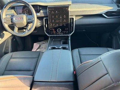 2024 GMC Acadia AT4
