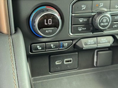2021 Chevrolet Suburban High Country