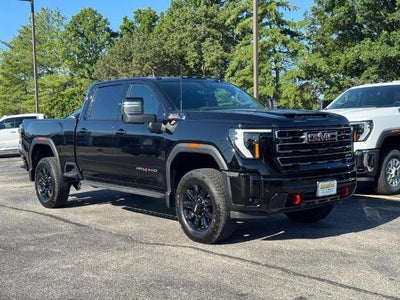 2025 GMC Sierra 3500 HD AT4