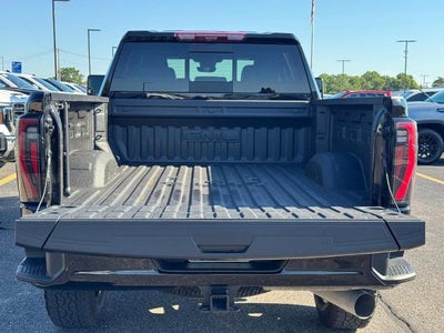 2025 GMC Sierra 3500 HD AT4