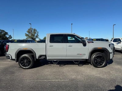 2025 GMC Sierra 3500 HD AT4