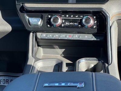 2025 GMC Sierra 3500 HD AT4