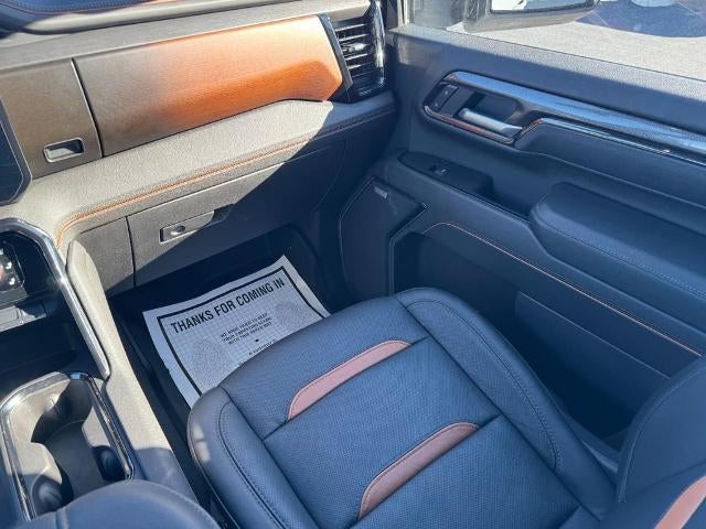 2025 GMC Sierra 3500 HD AT4
