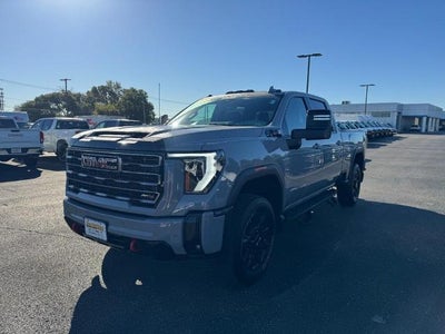 2025 GMC Sierra 3500 HD AT4