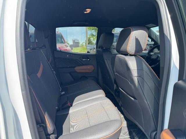 2024 GMC Canyon AT4