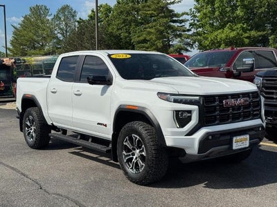 2024 GMC Canyon AT4
