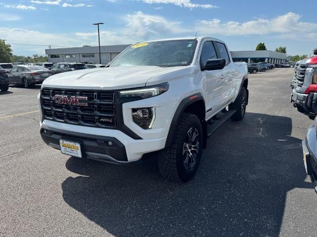 2024 GMC Canyon AT4