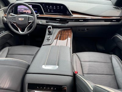2022 Cadillac Escalade Premium Luxury