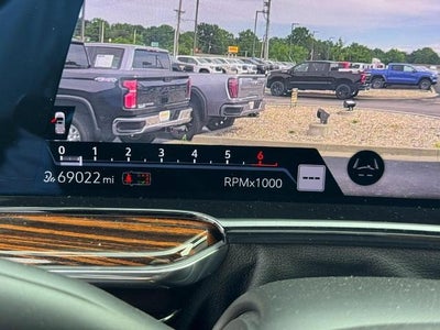 2022 Cadillac Escalade Premium Luxury