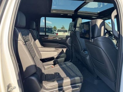 2022 Cadillac Escalade ESV Sport Platinum