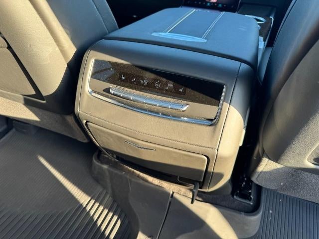2025 Cadillac Escalade Premium Luxury Platinum