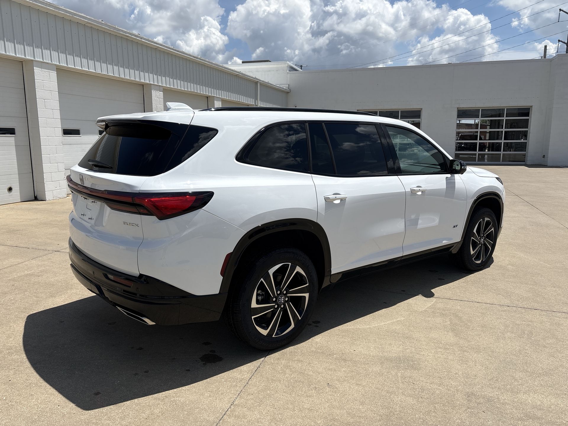 2026 Buick Enclave Sport Touring