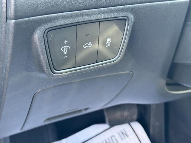 2024 Hyundai Santa Cruz SE