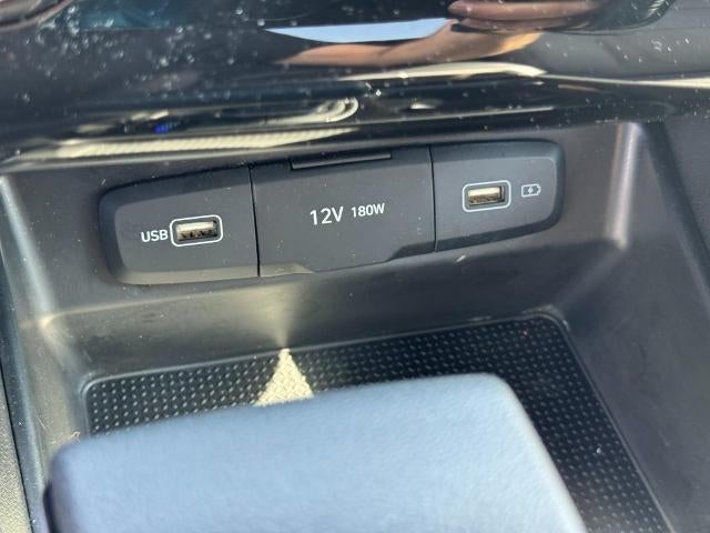 2024 Hyundai Santa Cruz SE