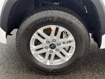 2024 Toyota Tundra 4WD SR5