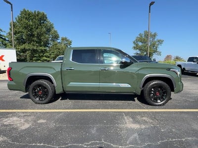 2022 Toyota Tundra Hybrid 1794 Edition